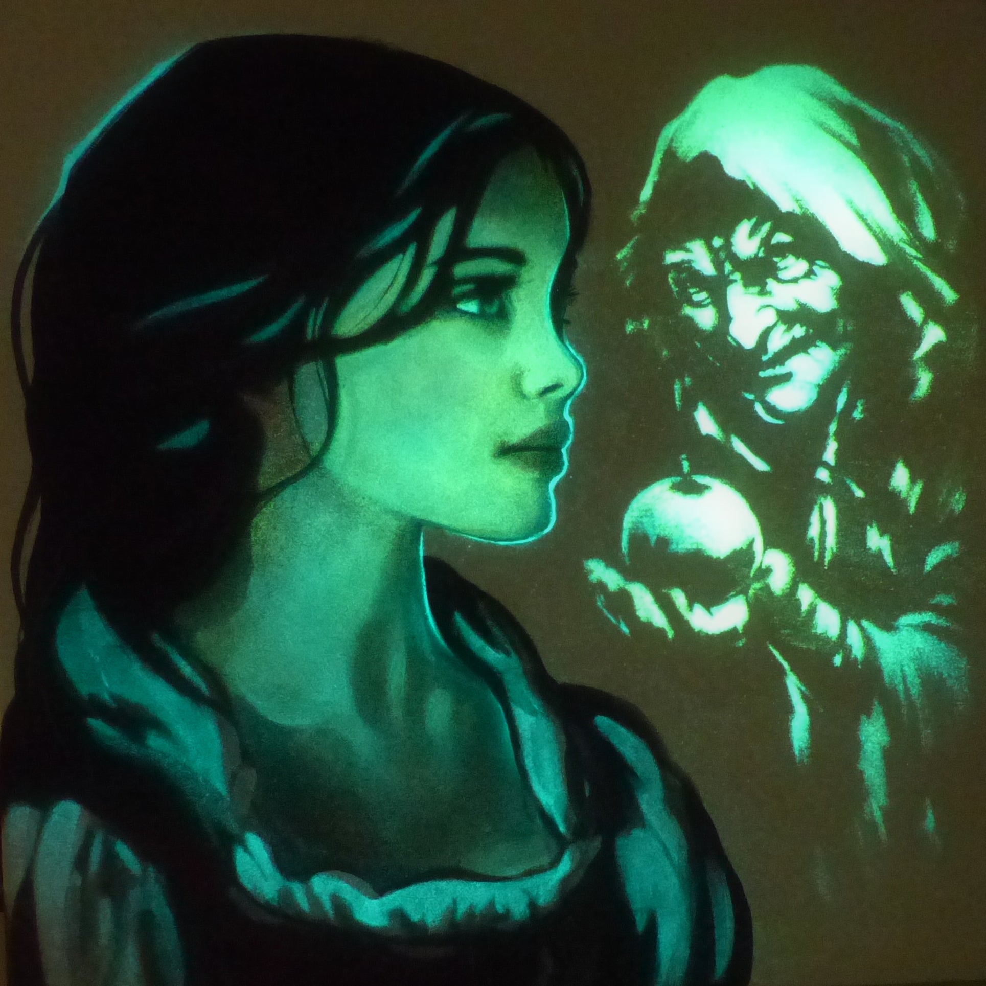 glow in the dark snow white art 